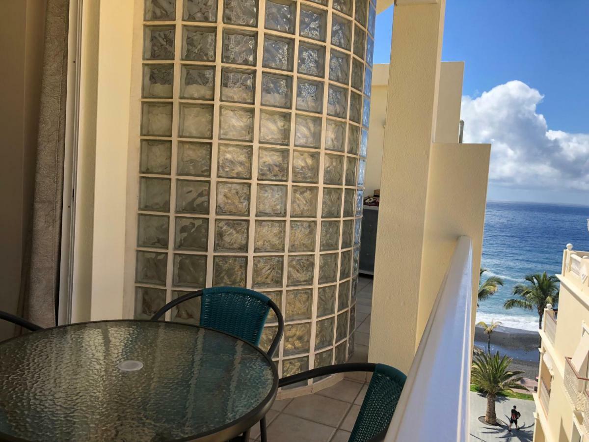 Apartamentos El Faro Puerto De Naos Exterior foto